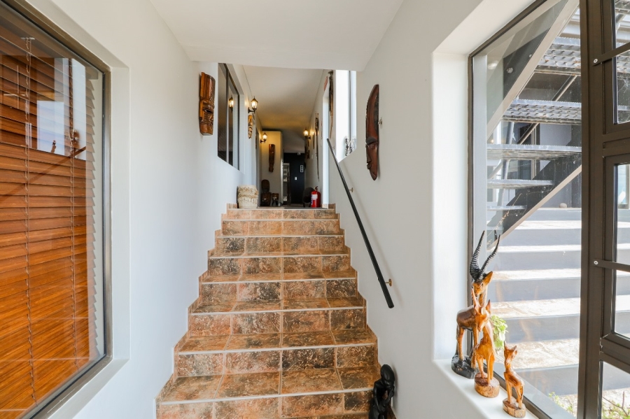 10 Bedroom Property for Sale in Dana Bay Western Cape